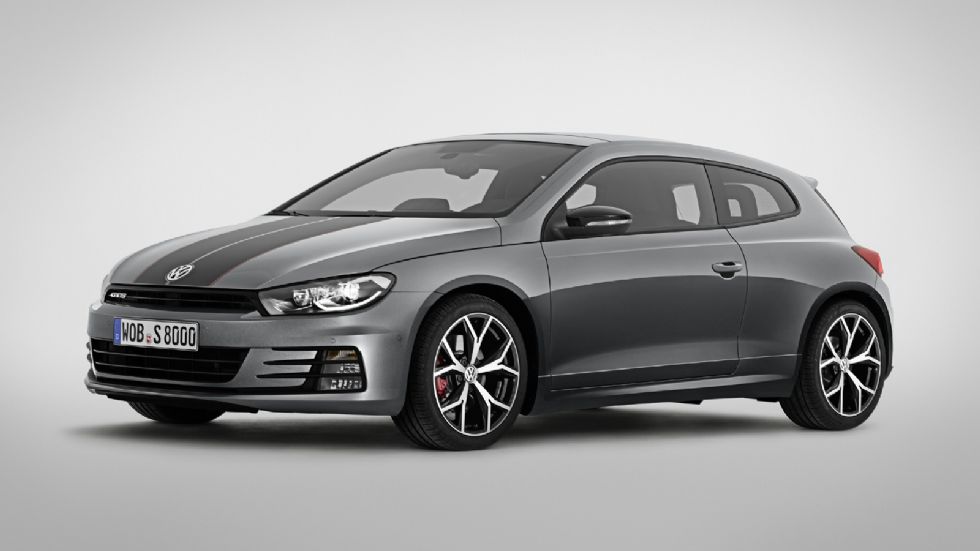 Το Scirocco GTS έχει μία σειρά από αισθητικές αλλαγές που το διαφοροποιούν από τα απλά μοντέλα.